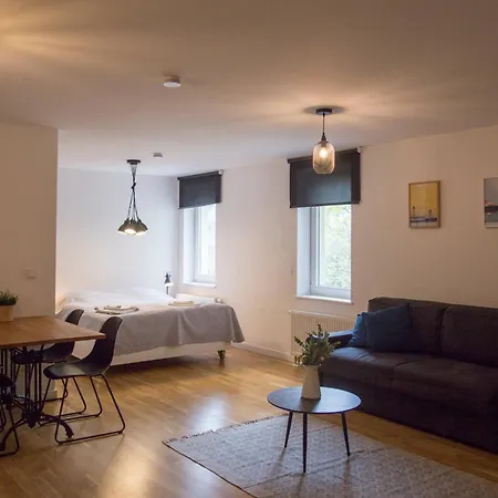 Apartment Madflats S-bahn Friedenau