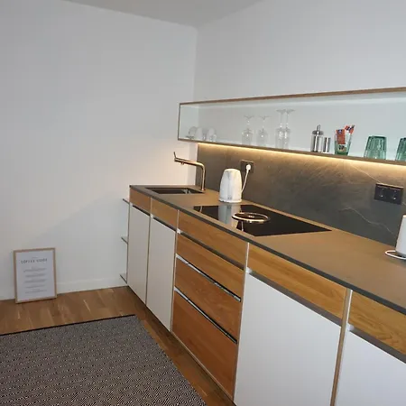 Apartment Madflats S-bahn Friedenau *